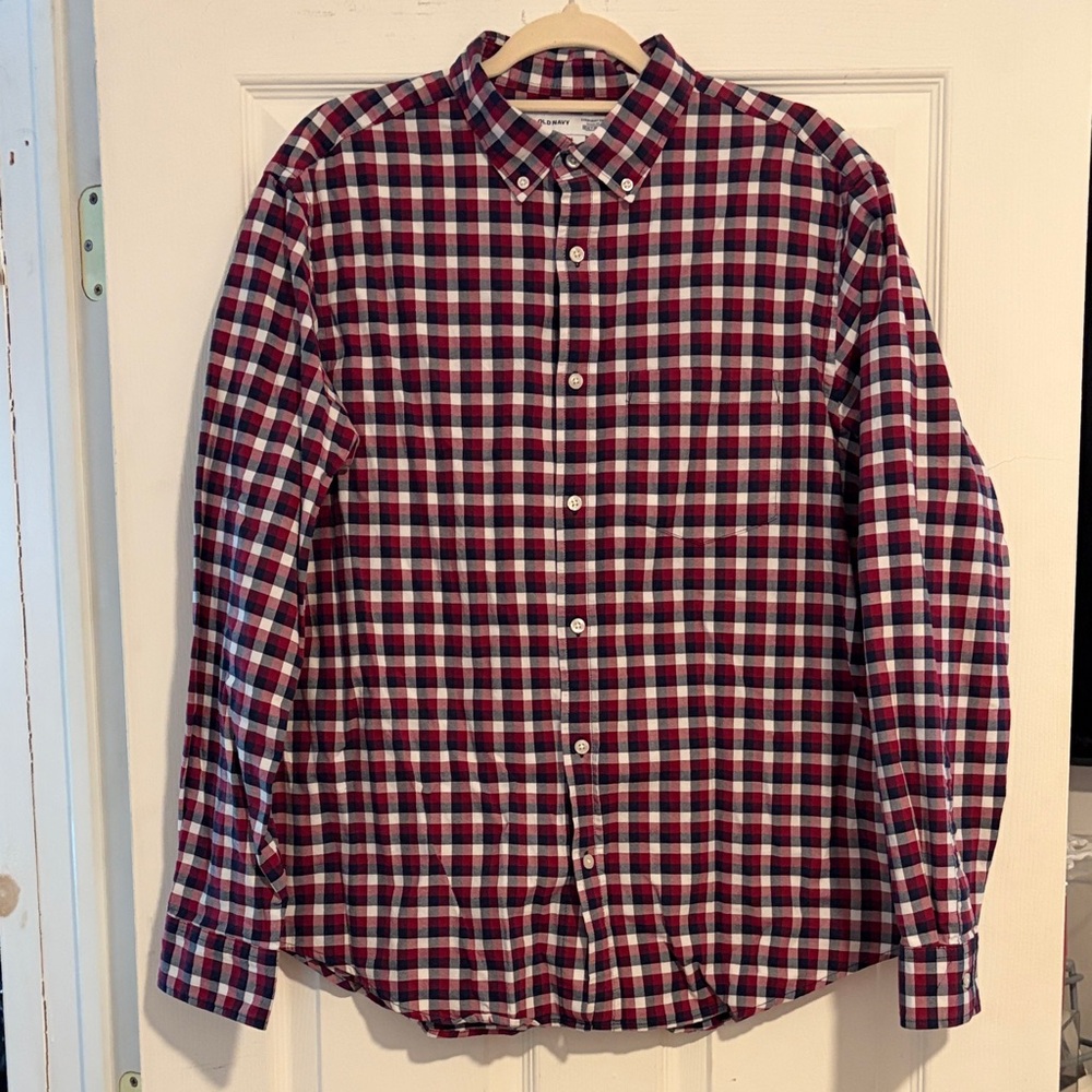 Old Navy Men's Plaid Button Down Shirt - Red, Blue, and White